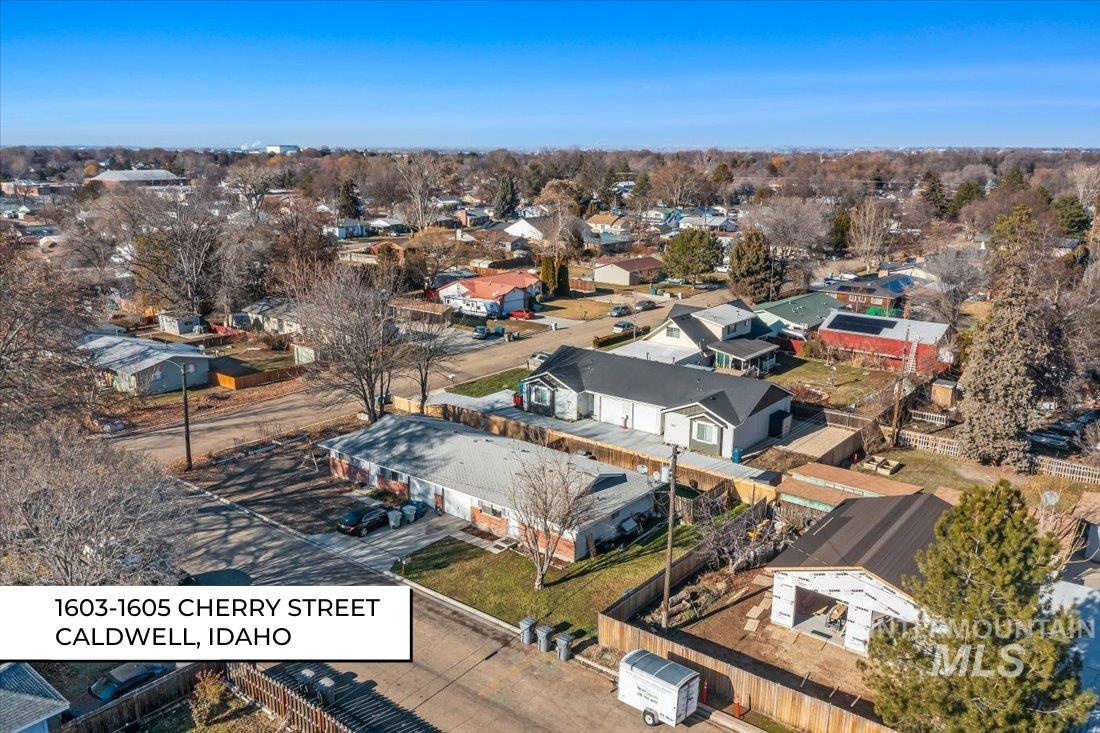 Caldwell, Idaho 83605, United States, 16 Bedrooms Bedrooms, ,8 BathroomsBathrooms,Residential,Pending,1912