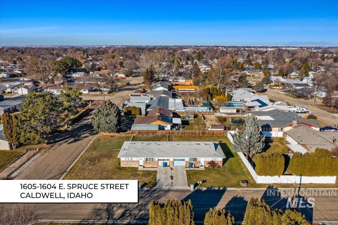 Caldwell, Idaho 83605, United States, 16 Bedrooms Bedrooms, ,8 BathroomsBathrooms,Residential,Pending,1912