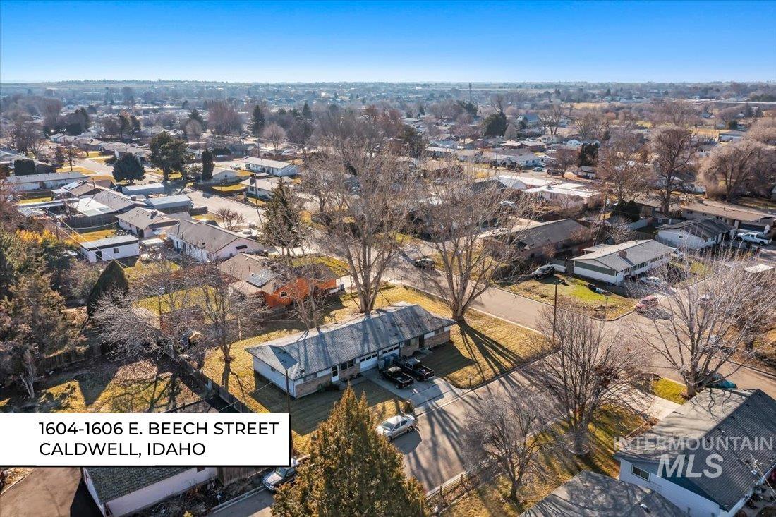 Caldwell, Idaho 83605, United States, 16 Bedrooms Bedrooms, ,8 BathroomsBathrooms,Residential,Pending,1912