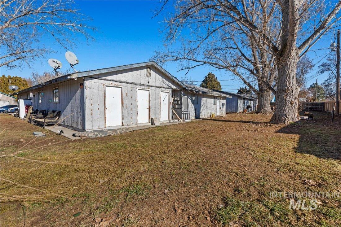 Caldwell, Idaho 83605, United States, 16 Bedrooms Bedrooms, ,8 BathroomsBathrooms,Residential,Pending,1912