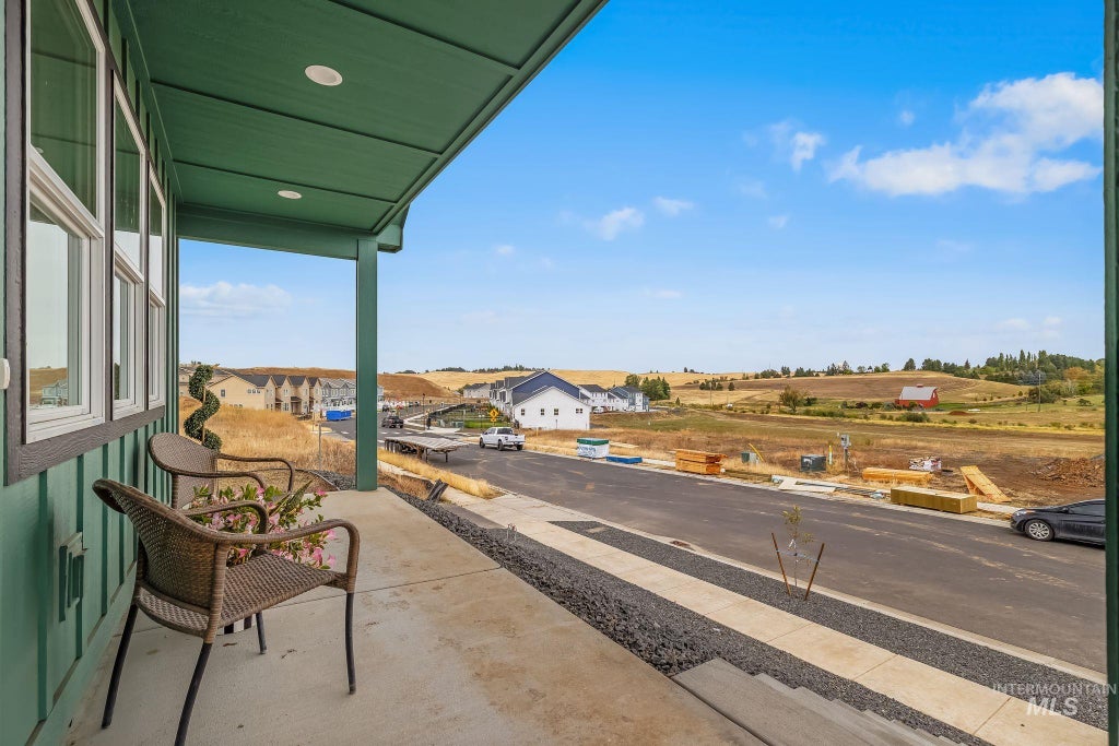 Photo of 1115 Edington Avenue, Moscow, ID 83843 (MLS # 98991970)