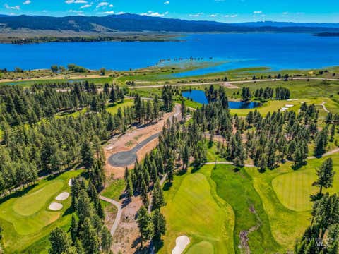 Photo of 206 Spataro Drive, Donnelly, ID 83615 (MLS # 98988183)