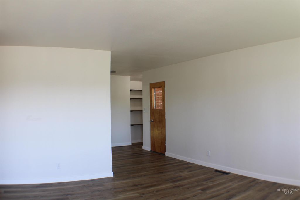 Photo of 1280 N 3 E, Mountain Home, ID 83647 (MLS # 98963851)
