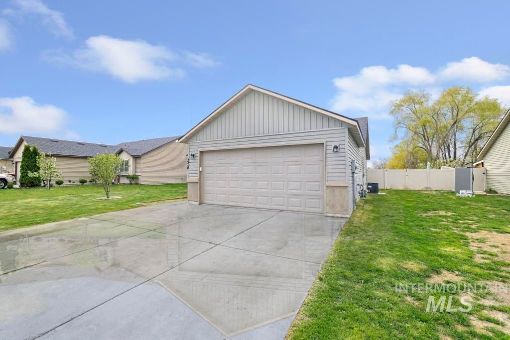 Photo of 356 Watchmaker St, Twin Falls, ID 83301 (MLS # 98982439)