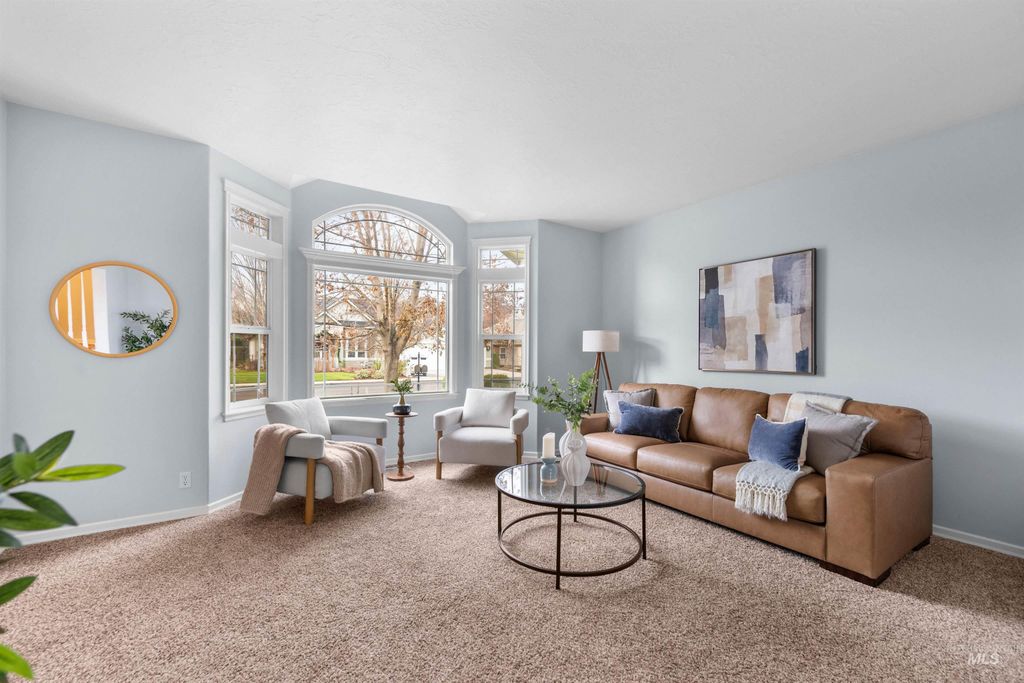 Photo of 1640 S Lakemoor Way, Eagle, ID 83616 (MLS # 98969509)