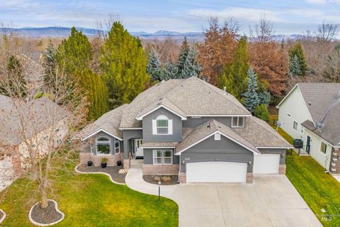 1640 S Lakemoor Way Eagle ID 83616