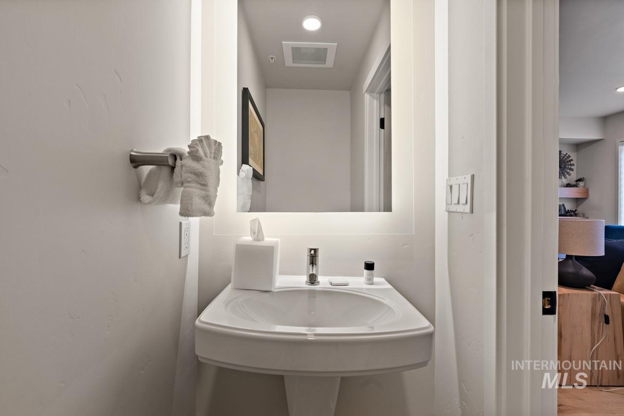 Bathroom with a sink