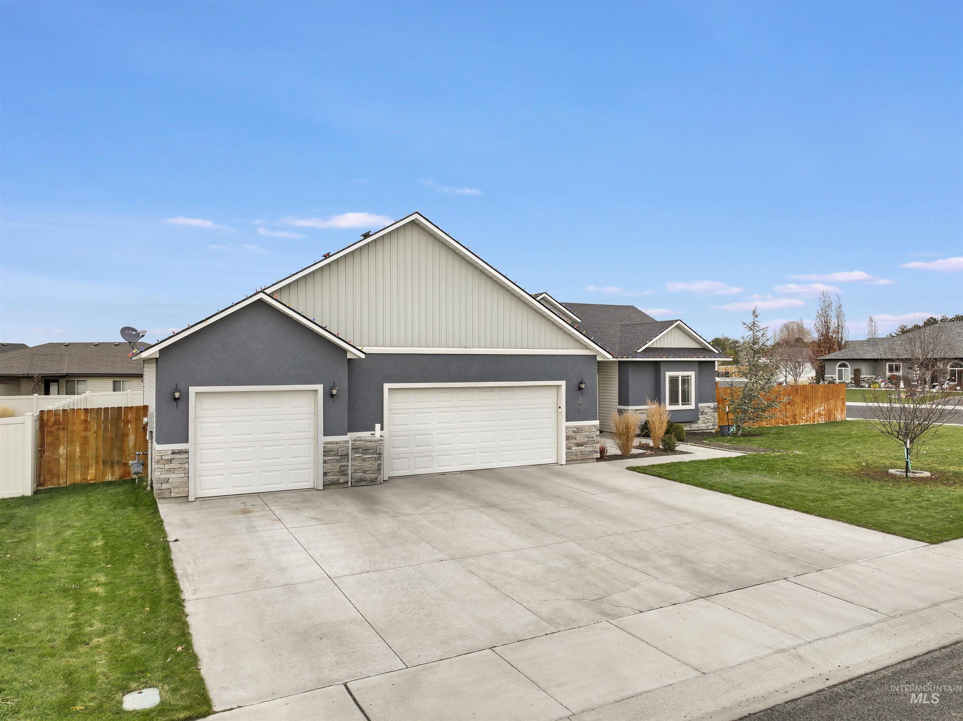 221 Glacier Meadows Way