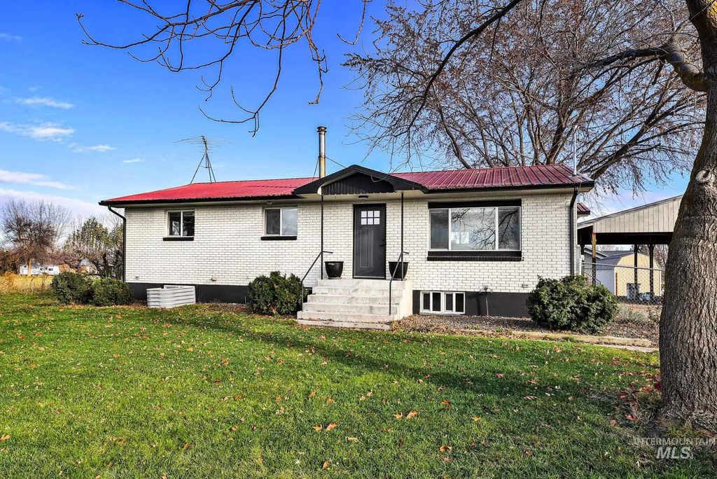 Photo of 22996 Blessinger Rd, Star, ID 83669 (MLS # 98969045)