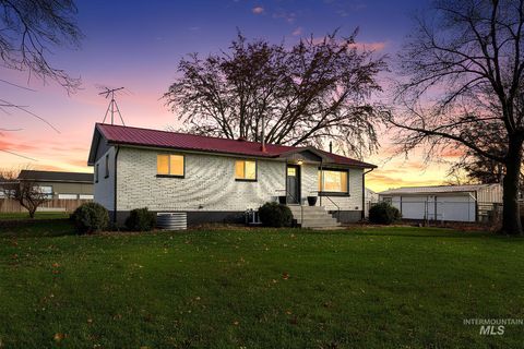 Photo of 22996 Blessinger Rd, Star, ID 83669 (MLS # 98969045)