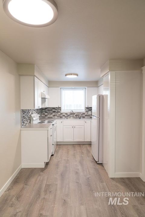 Photo of 1133 Fortner #2, Ontario, OR 97914 (MLS # 98970920)