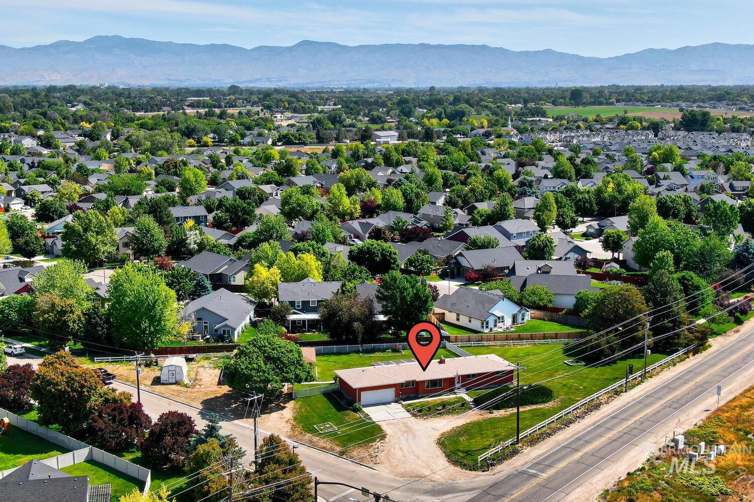 11360 W Lake Hazel Rd