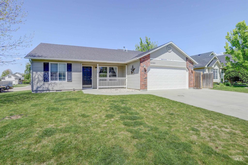 Photo of 6460 E Brimley Dr, Nampa, ID 83687 (MLS # 98984292)