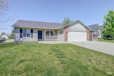Photo of 6460 E Brimley Dr, Nampa, ID 83687 (MLS # 98984292)