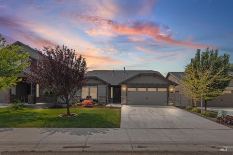 Photo of 7611 W Corona Dr, Boise, ID 83709 (MLS # 98996014)