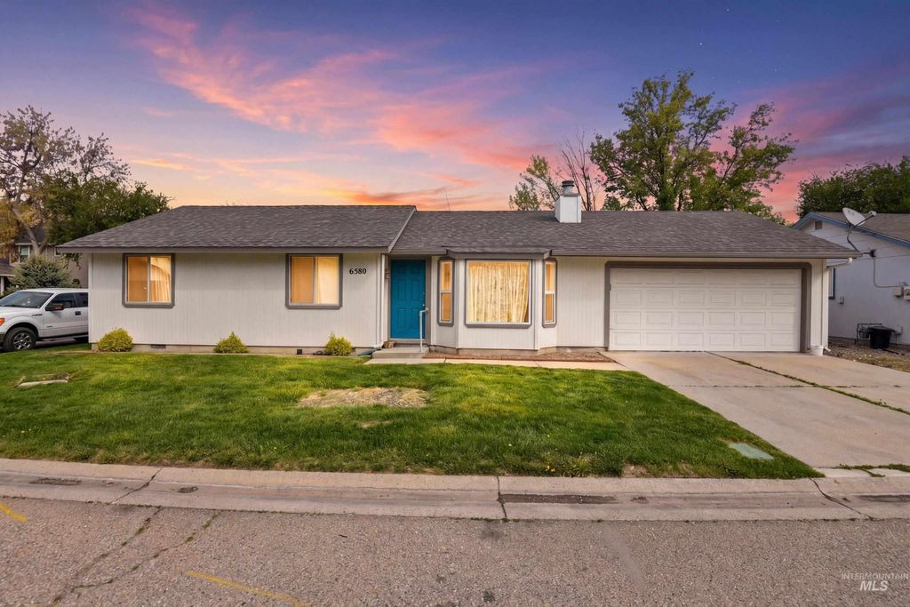 Photo of 6580 W W Elmer Lane, Boise, ID 83714 (MLS # 98981516)