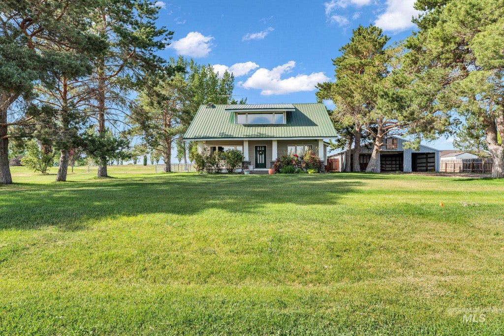 Photo of 476 200 S, Jerome, ID 83338 (MLS # 98989504)