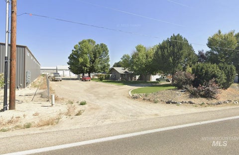 Photo of 8572 Birch Ln, Nampa, ID 83687 (MLS # 98981931)