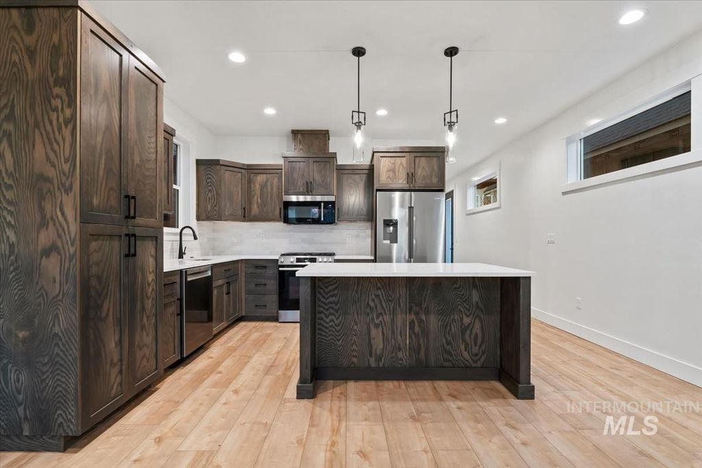 Photo of 1715 N 31st St, Boise, ID 83703 (MLS # 98969833)