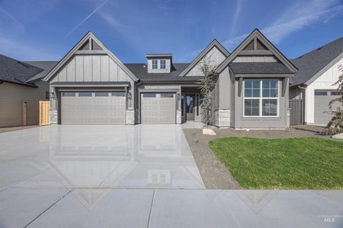 1126 E Crescendo St Meridian ID 83642