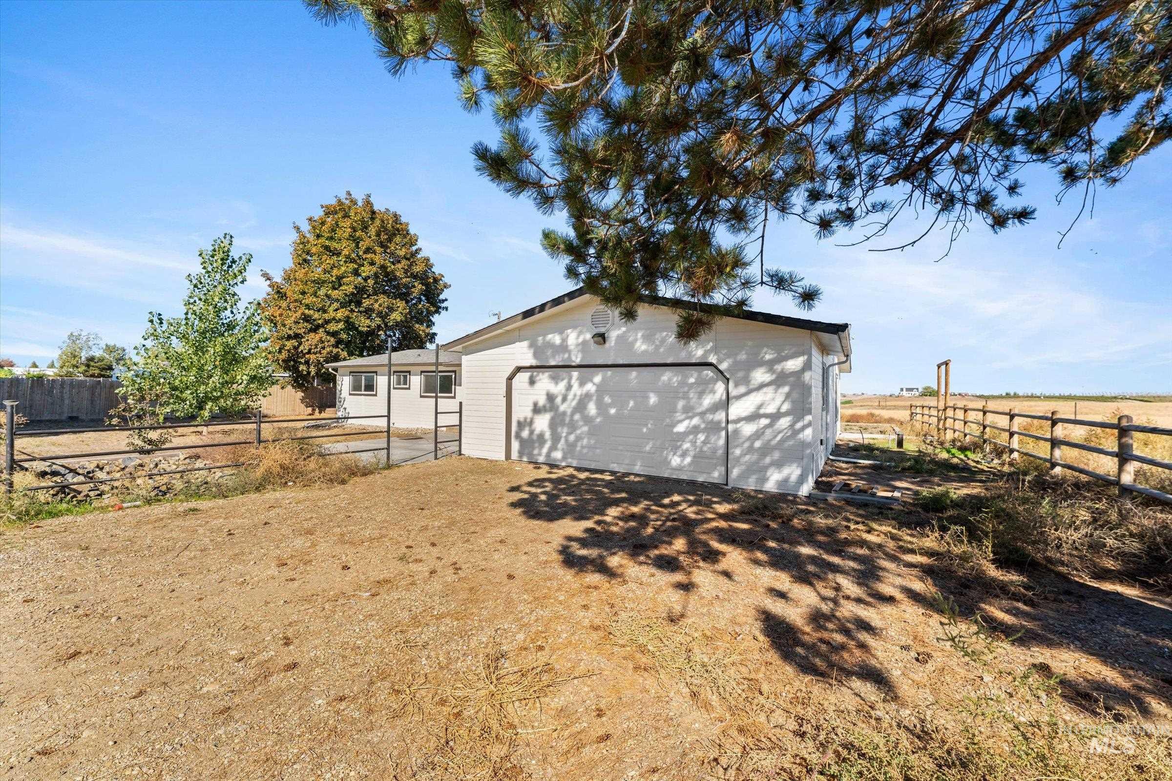 28282 Fox Lane