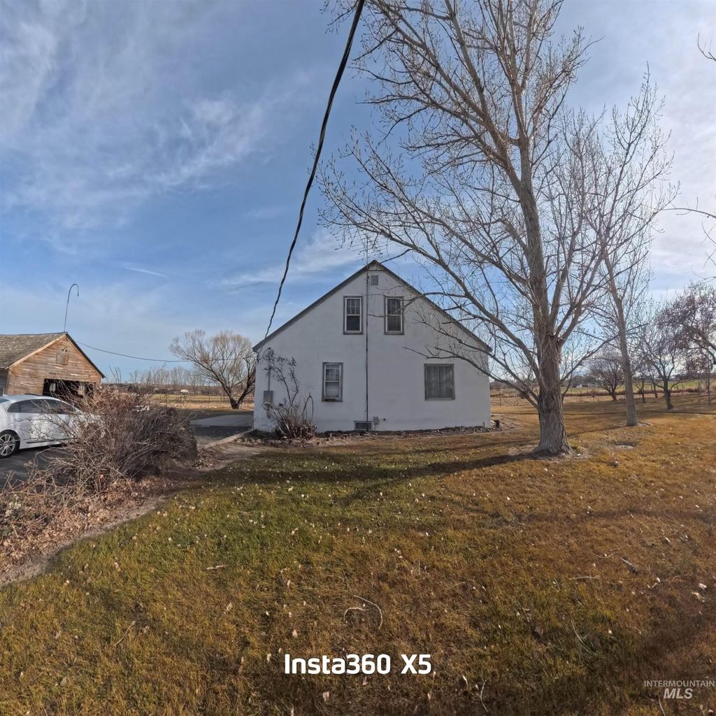 Photo of 19878 Highway 30, Buhl, ID 83316 (MLS # 98959792)