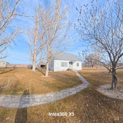 Photo of 19878 Highway 30, Buhl, ID 83316 (MLS # 98959792)