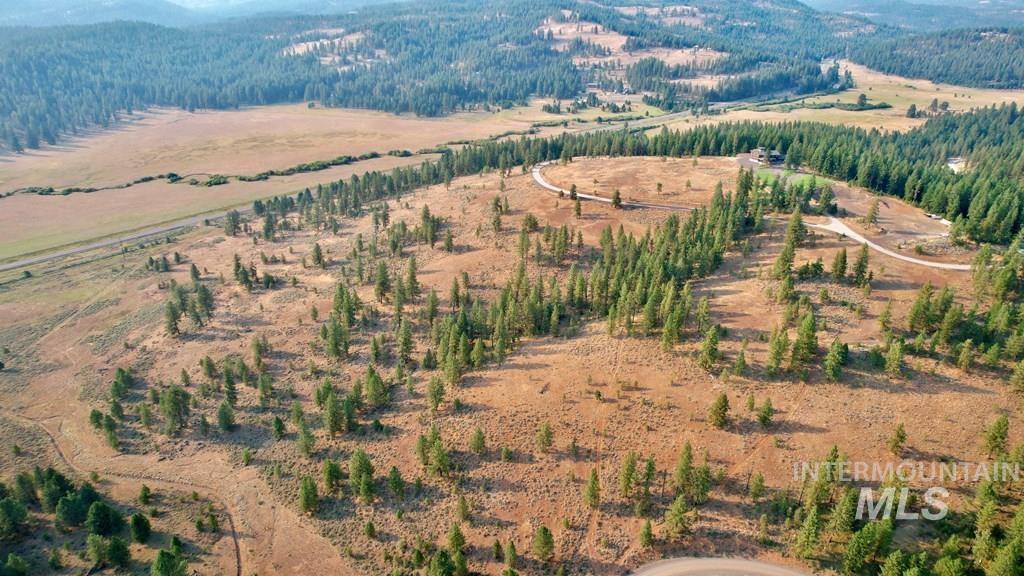 TBD Tamarack View Dr