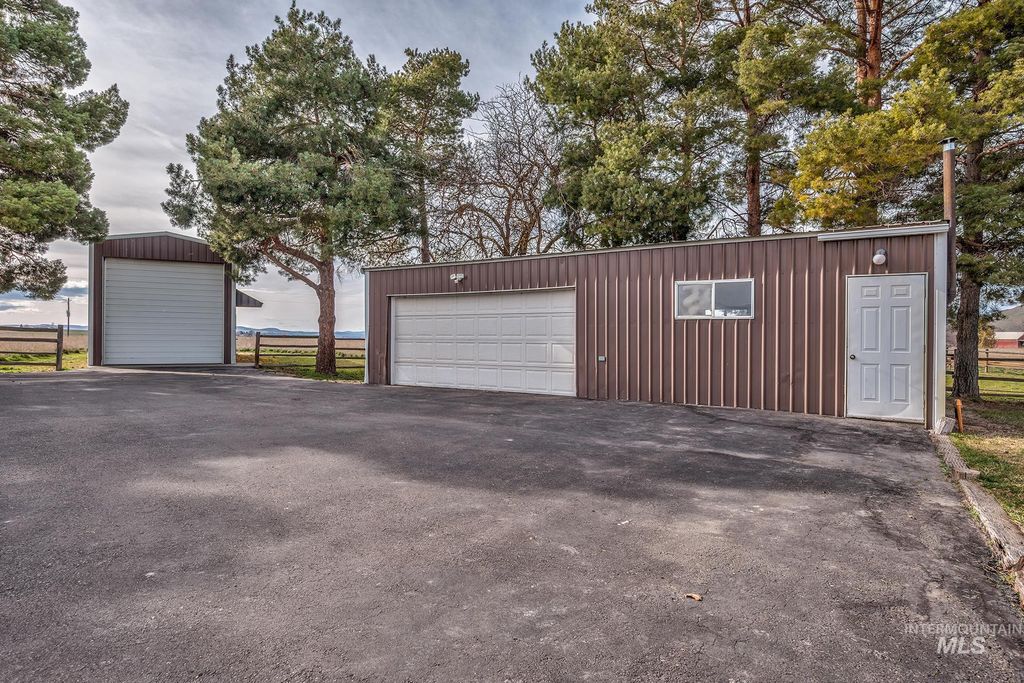 Photo of 1684 Cove Road, Weiser, ID 83672 (MLS # 98977660)