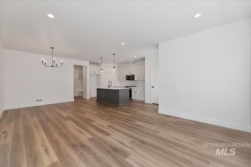 Photo of 756 S Calhoun Ln, Star, ID 83669 (MLS # 98983186)