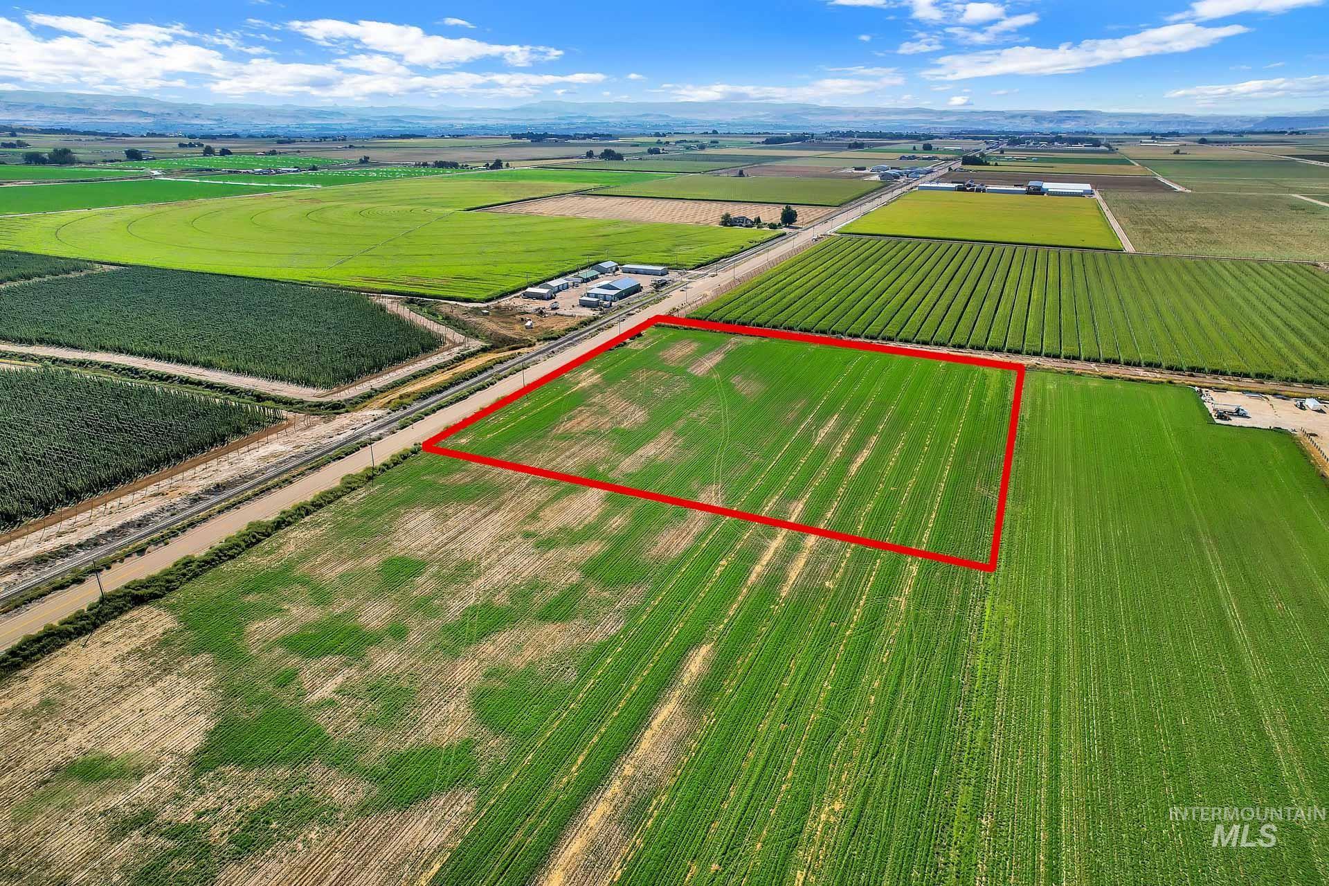 View of rural area featuring property boundaries highlighted and abundant farmland