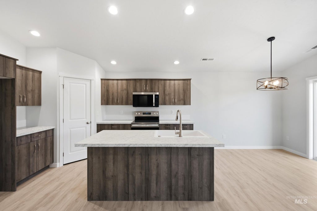 Photo of 3790 E Freedom Tower Dr, Nampa, ID 83686 (MLS # 98998508)