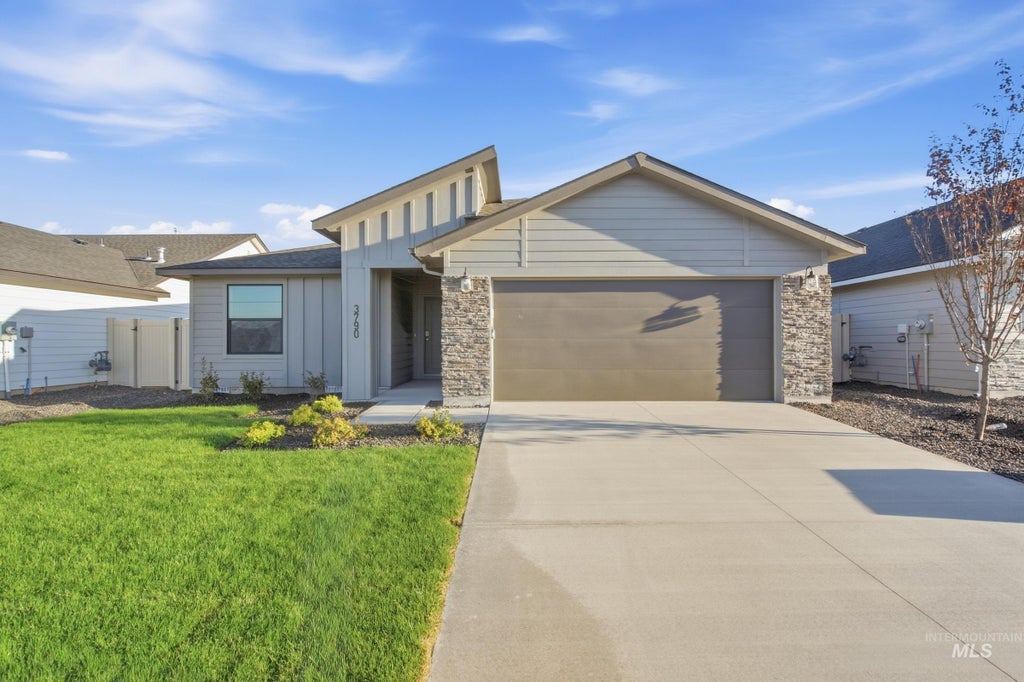 Photo of 3790 E Freedom Tower Dr, Nampa, ID 83686 (MLS # 98998508)