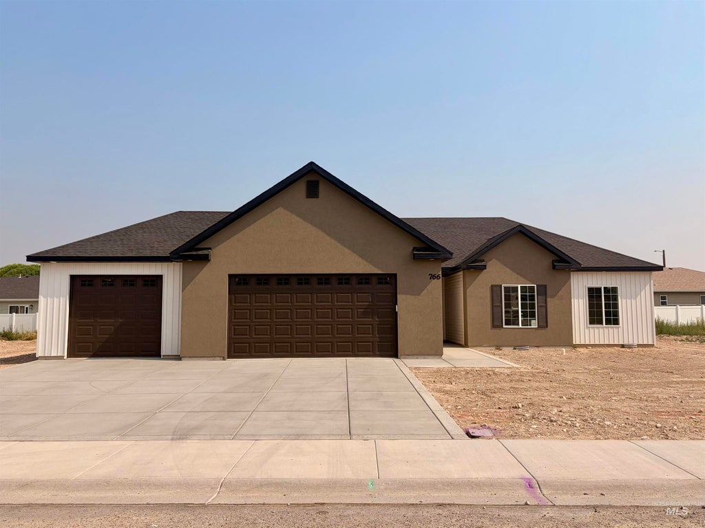 Photo of 766 Waveland Avenue, Filer, ID 83328 (MLS # 98995523)
