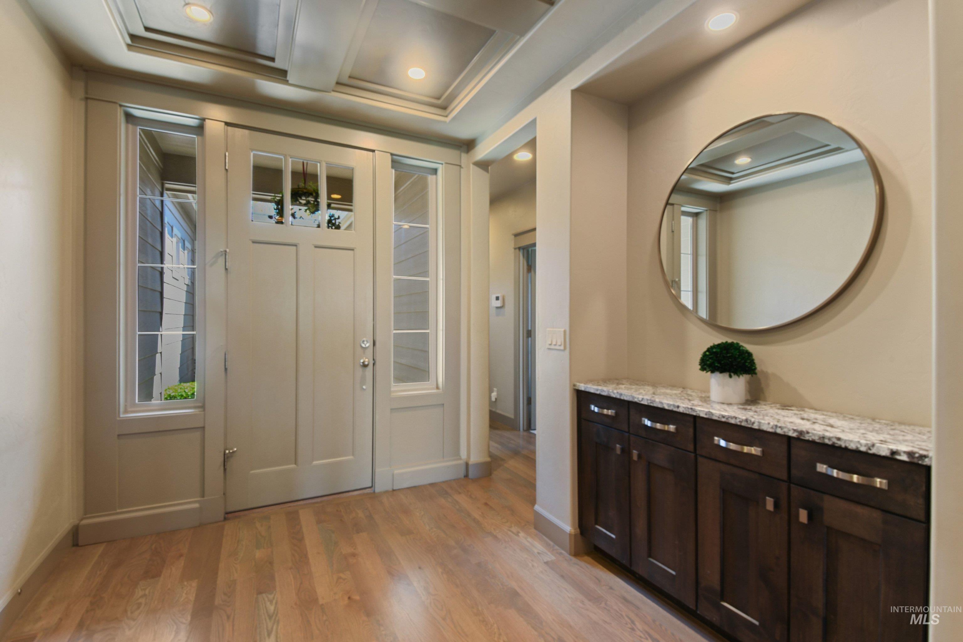 6713 N Moon Drummer Way