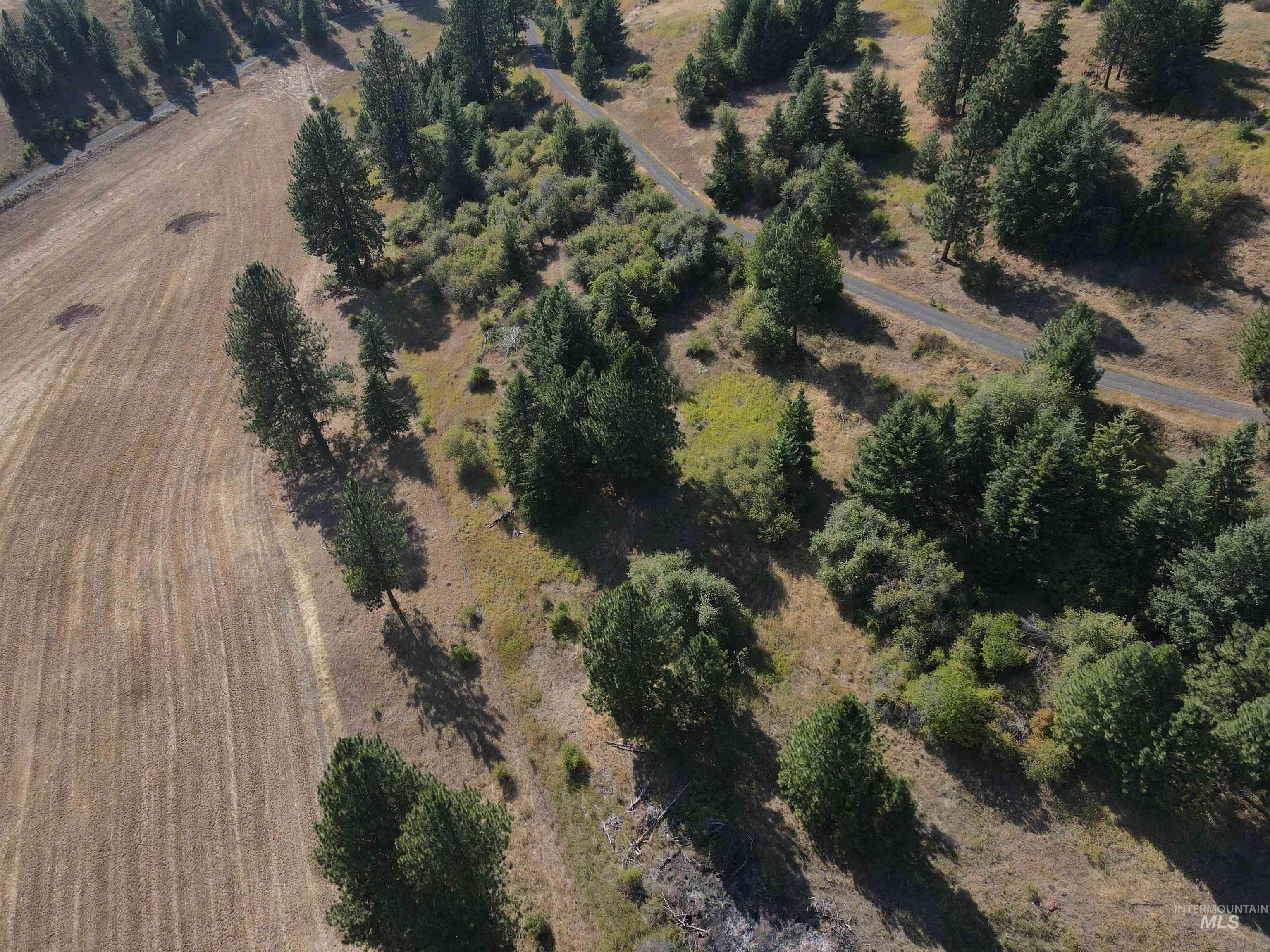 Aerial view of property's location with rural landscape