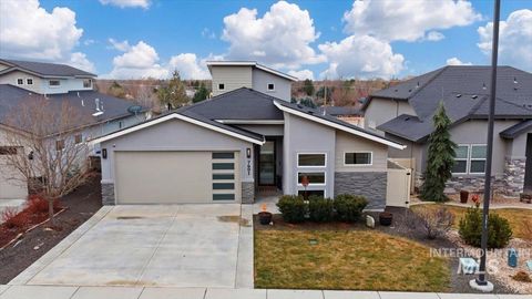 Photo of 7691 W Hill Rd, Boise, ID 83714 (MLS # 98976918)