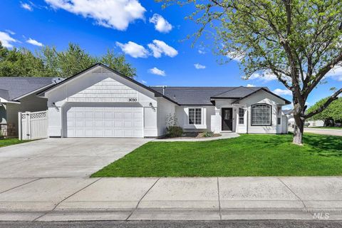 Photo of 3030 W Ditch Creek St, Meridian, ID 83646 (MLS # 98984134)