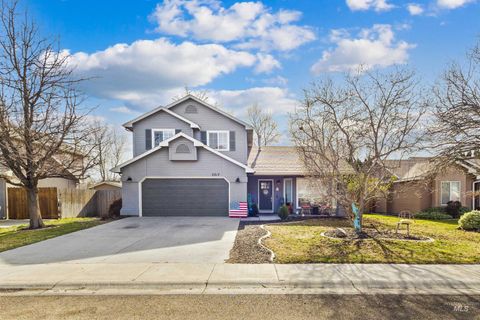 Photo of 2217 E Kara Anne Ave, Nampa, ID 83686 (MLS # 98976310)