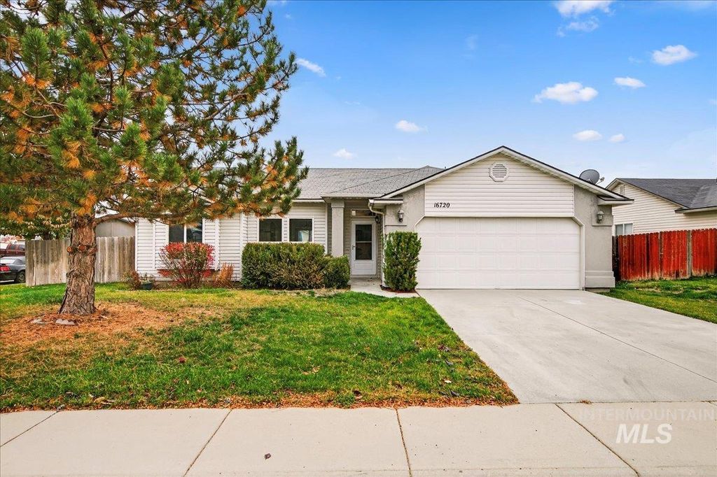 Photo of 16720 Columbia Ave, Caldwell, ID 83607 (MLS # 98966961)