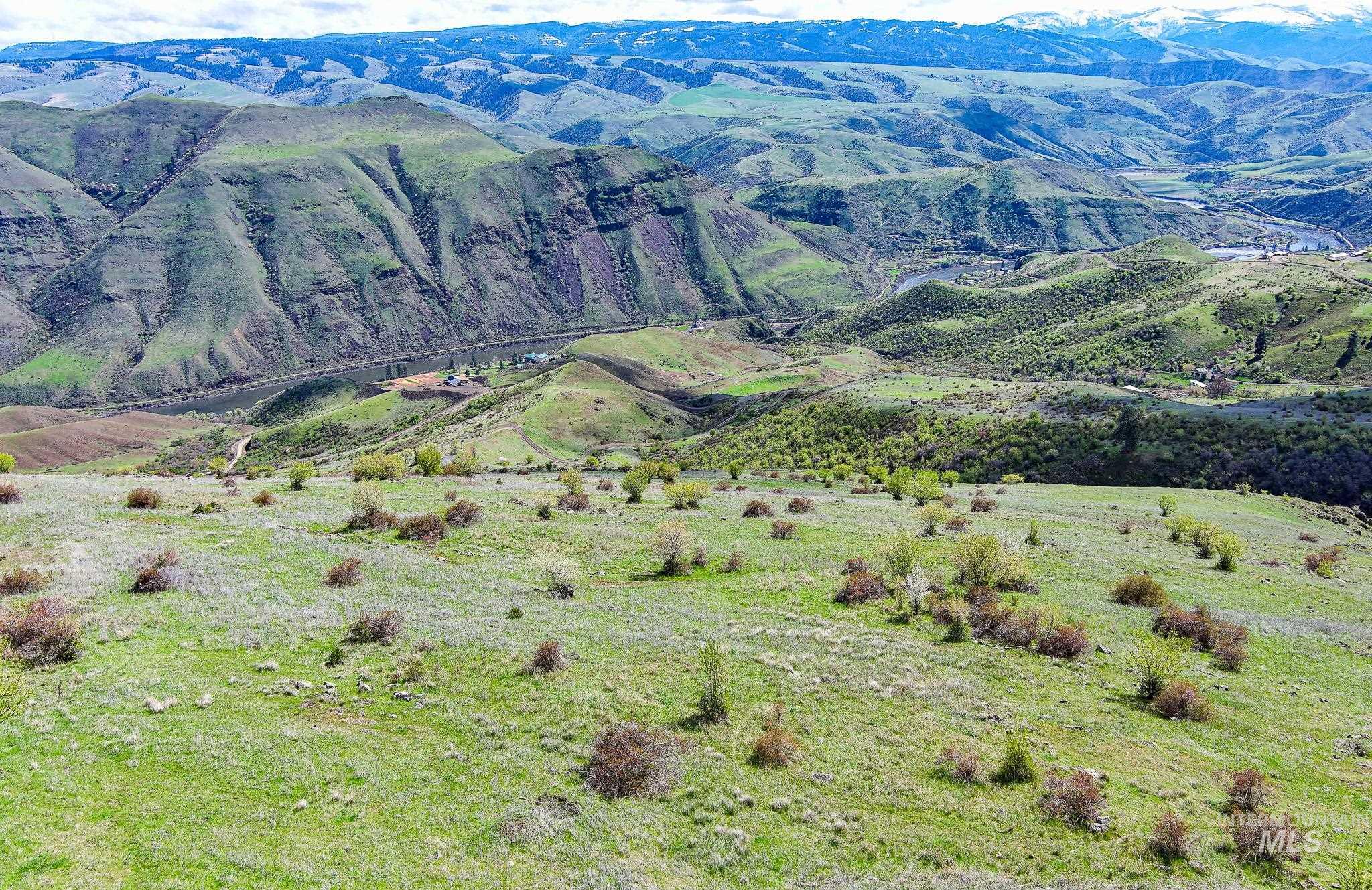 165 Mountain View Rd