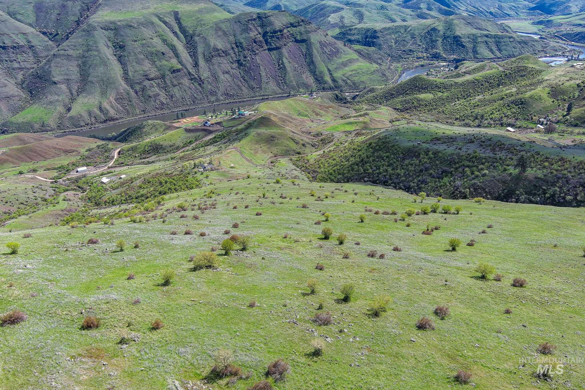 165 Mountain View Rd