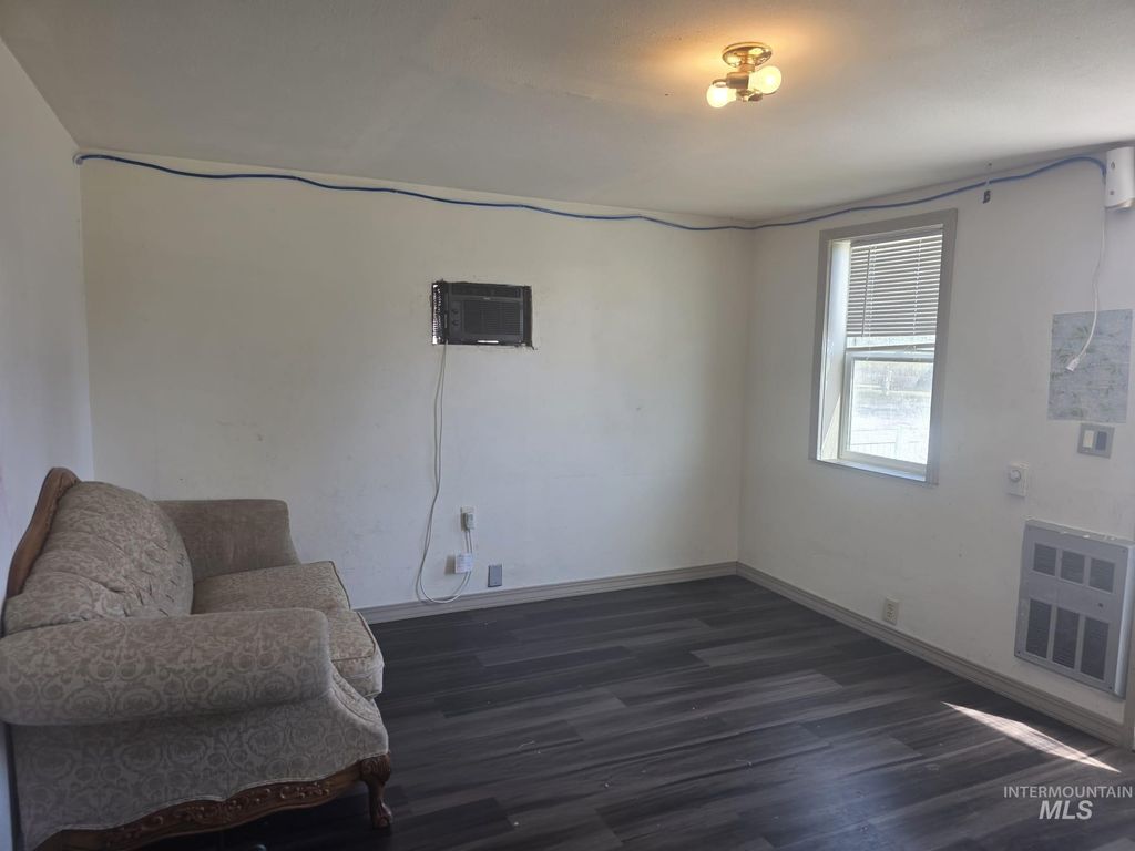 Photo of 1034 Almo Ave, Burley, ID 83318 (MLS # 98981100)