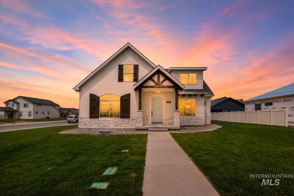 Photo of 866 Quartz Rd, Kimberly, ID 83341 (MLS # 98988346)