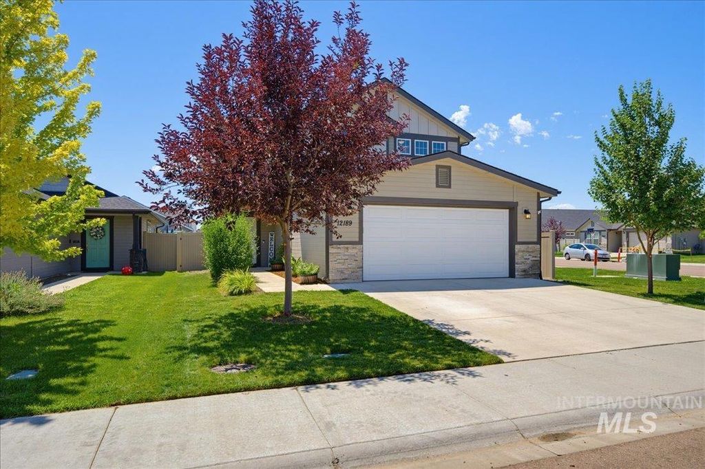 Photo of 12189 W Greenstone ST, Nampa, ID 83651 (MLS # 98995422)