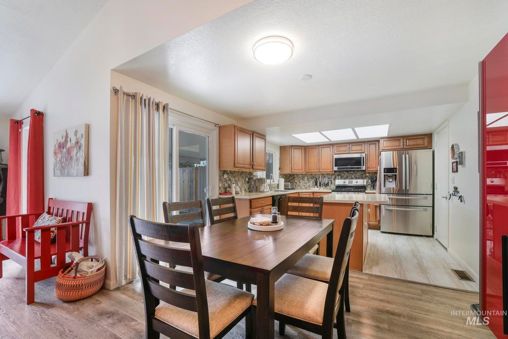 Photo of 198 Meadows Lane, Twin Falls, ID 83301 (MLS # 98976777)