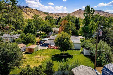 Photo of 611 N Riverview Dr, Boise, ID 83712 (MLS # 98994074)