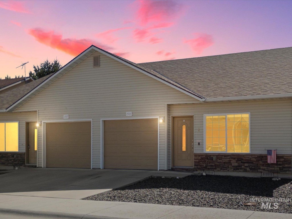 Photo of 1505 Old Maple Court, Emmett, ID 83617 (MLS # 99001560)