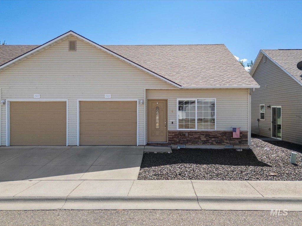 Photo of 1505 Old Maple Court, Emmett, ID 83617 (MLS # 99001560)