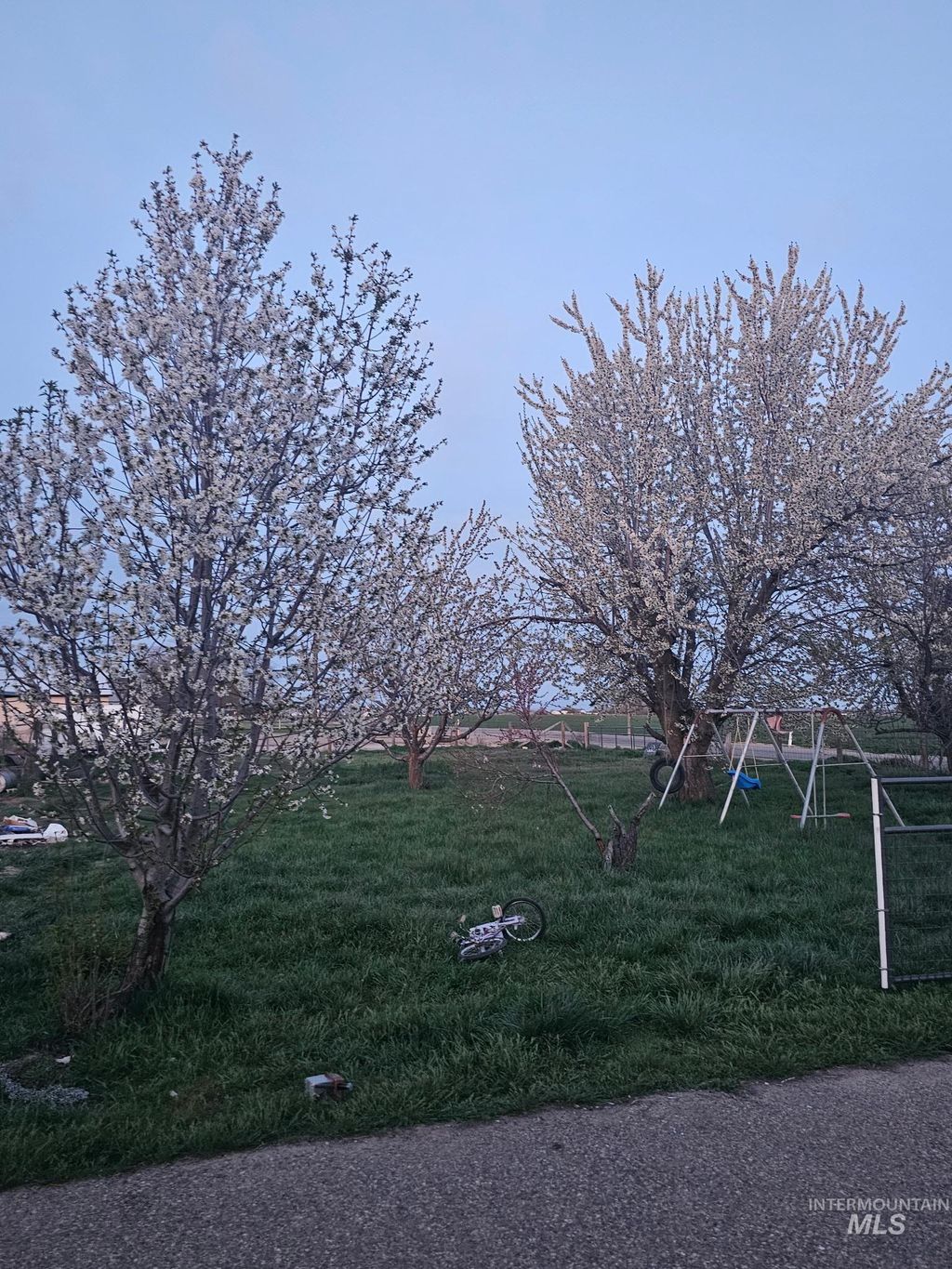 Photo of 2344 NW 2nd Ave, Fruitland, ID 83619 (MLS # 98982995)